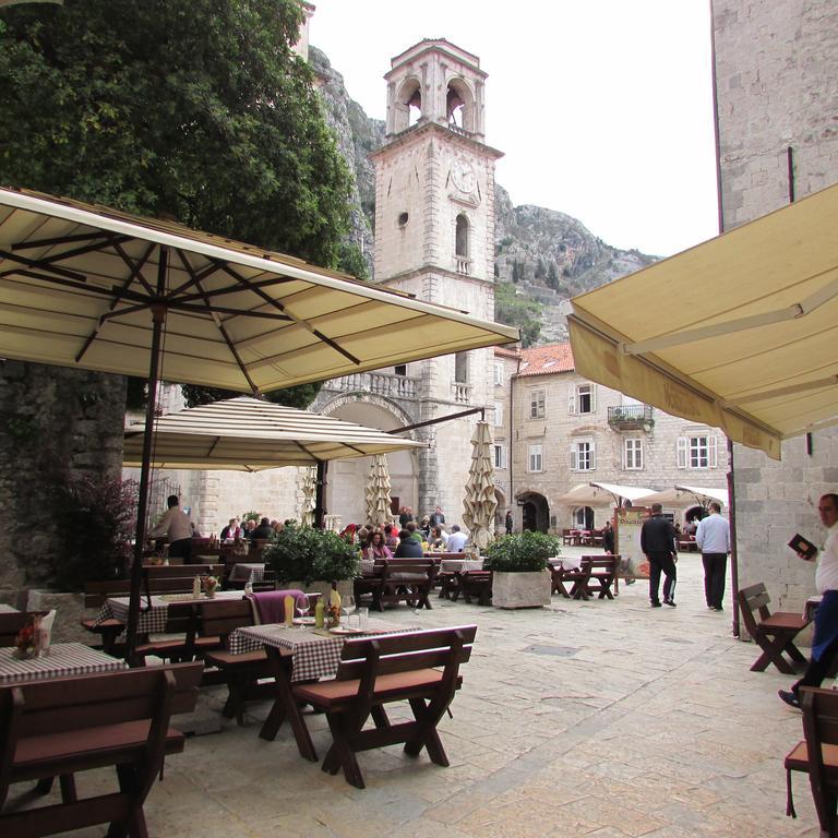 Apartments Popovic Kotor Exterior photo