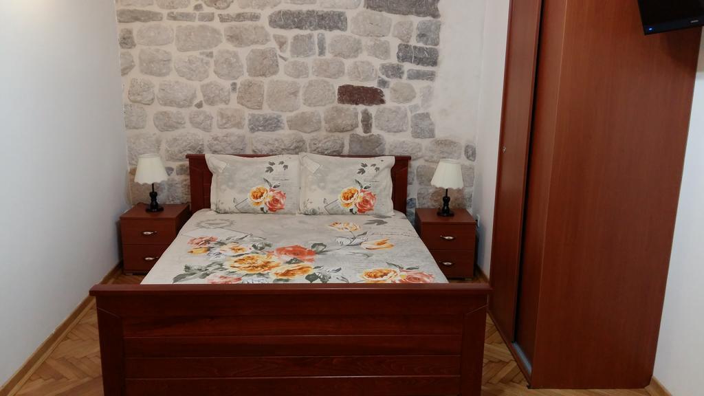 Apartments Popovic Kotor Exterior photo